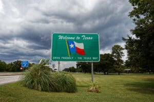 Signs that you need to turn away from a Buy Here Pay Here Deal in Houston Texas