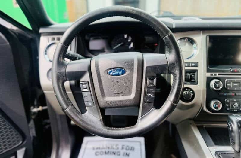 2015 Ford Expedition XLT - Photo 12